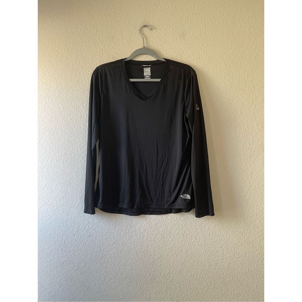 The north face women’s flight series lightweight v neck long sleeve size xl